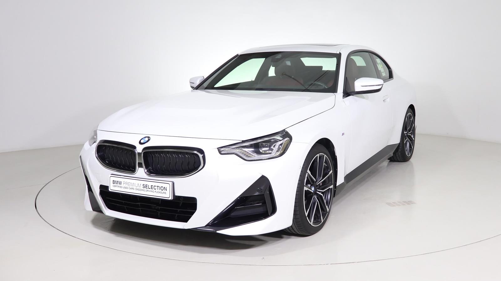 230i Coupé