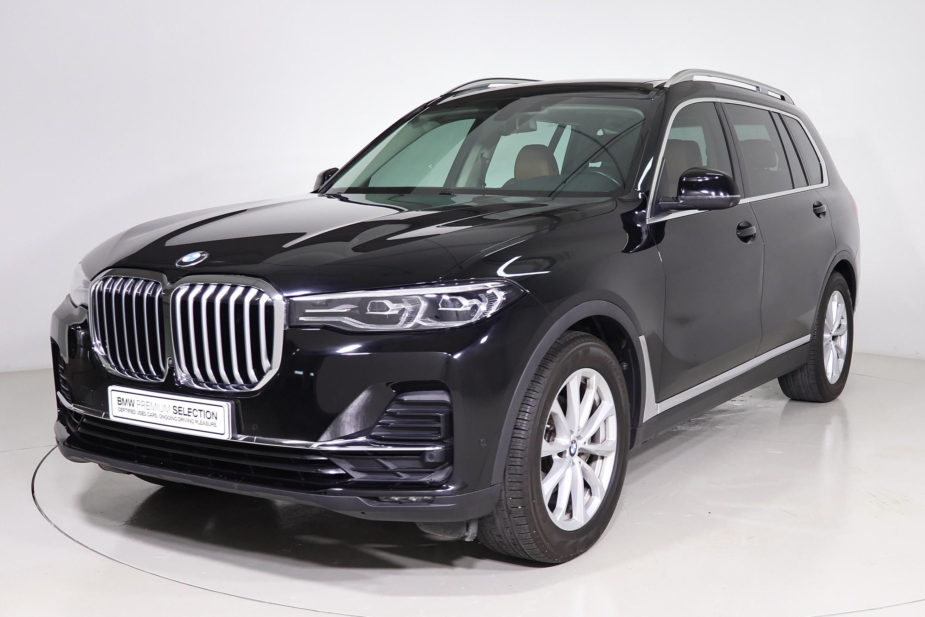 X7