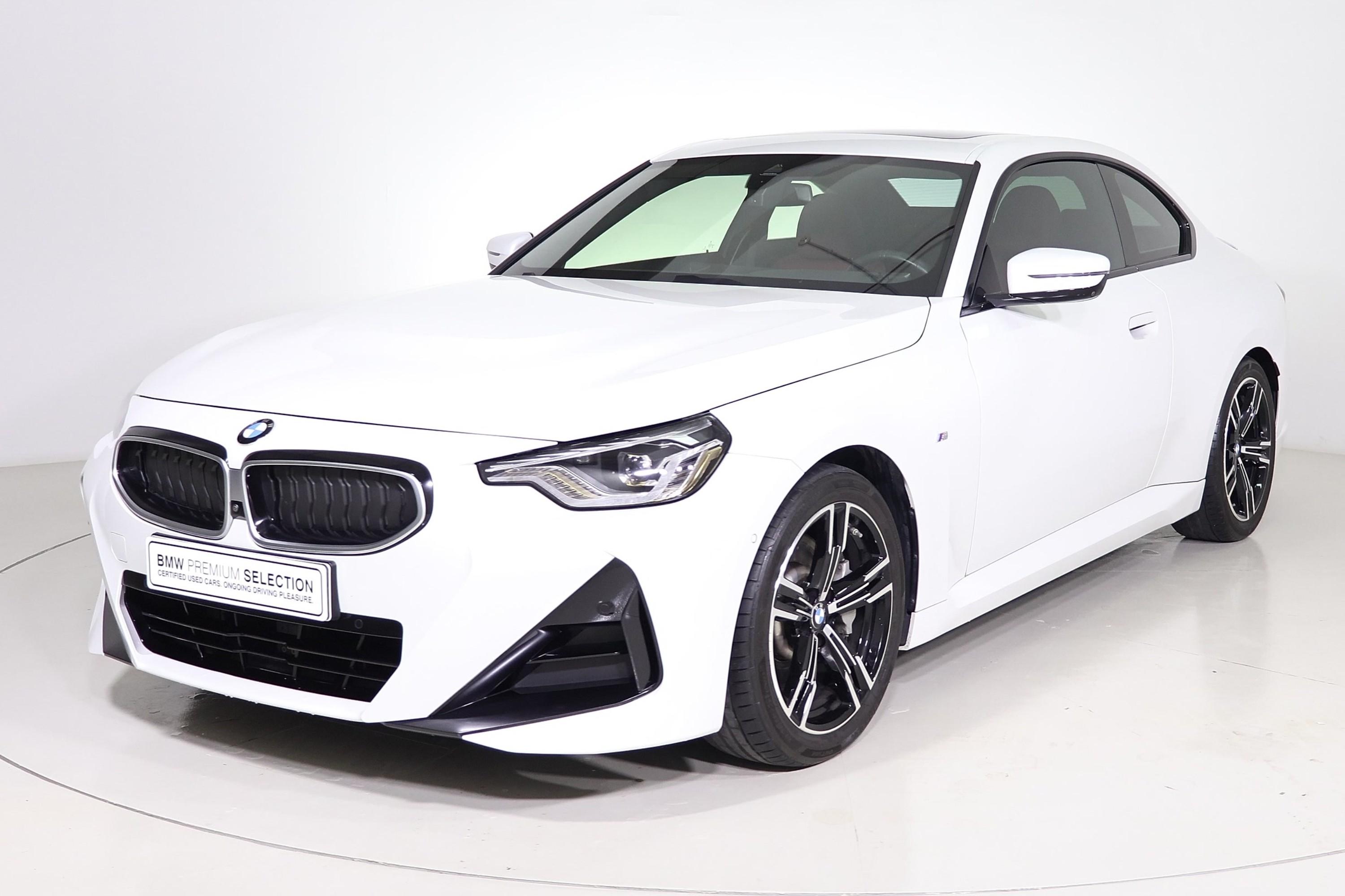 230i Coupé
