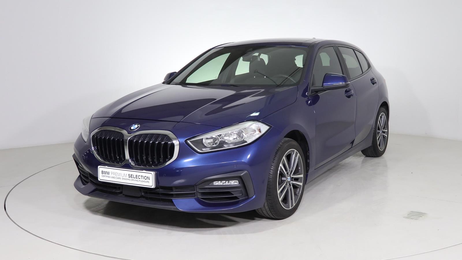 120i Hatchback