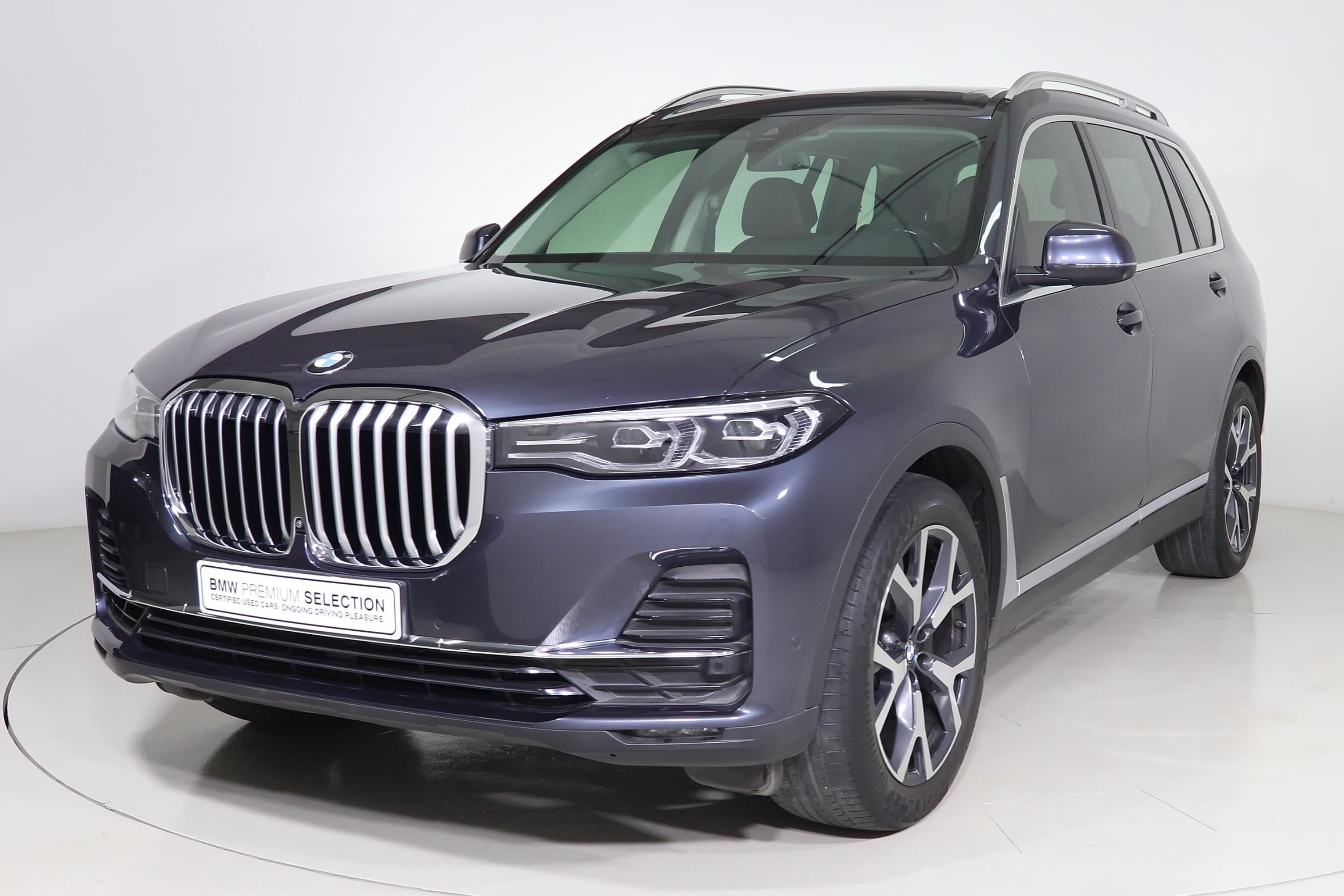 X7
